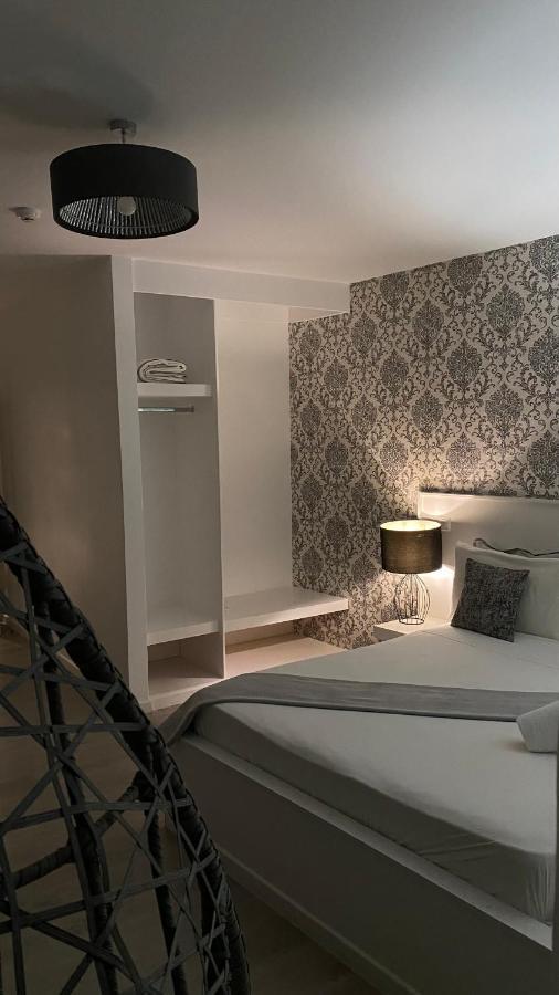 Brandao House Pansiyon Caparica Dış mekan fotoğraf