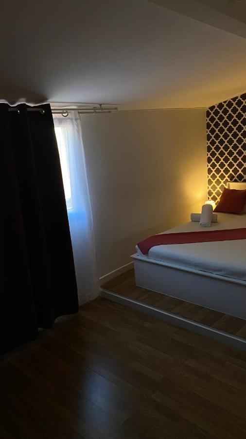 Brandao House Pansiyon Caparica Dış mekan fotoğraf