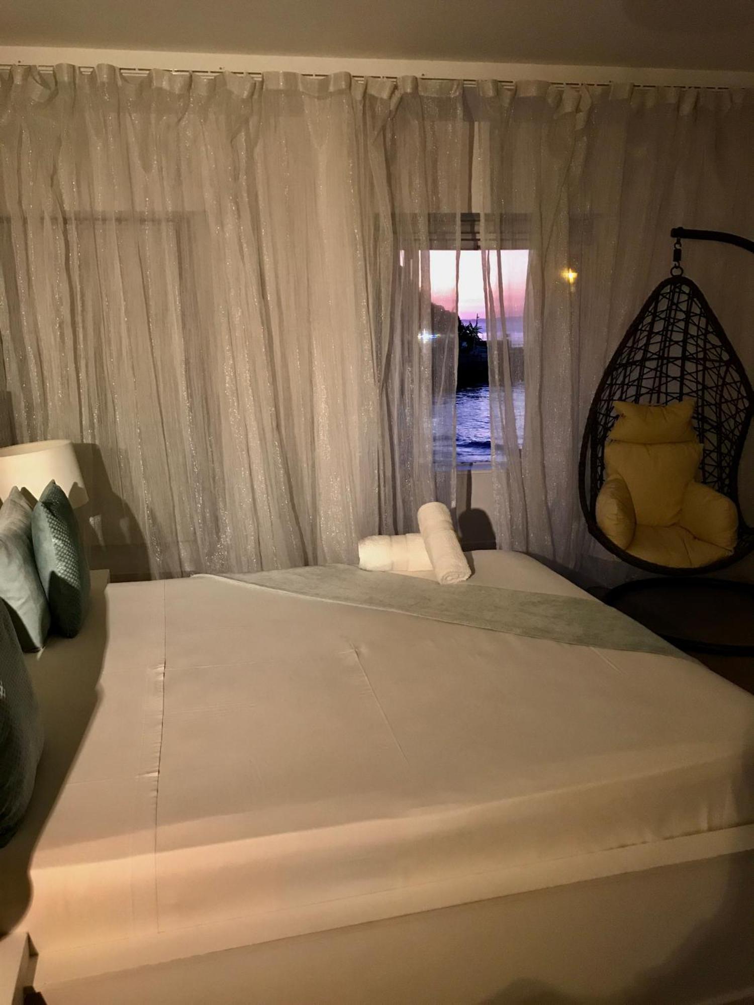 Brandao House Pansiyon Caparica Dış mekan fotoğraf